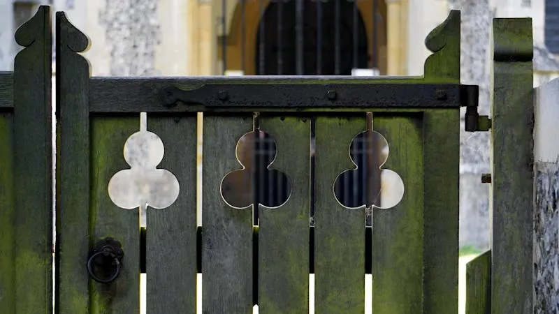 Fast, affordable fence repair — storm damage, leaning posts, broken boards.